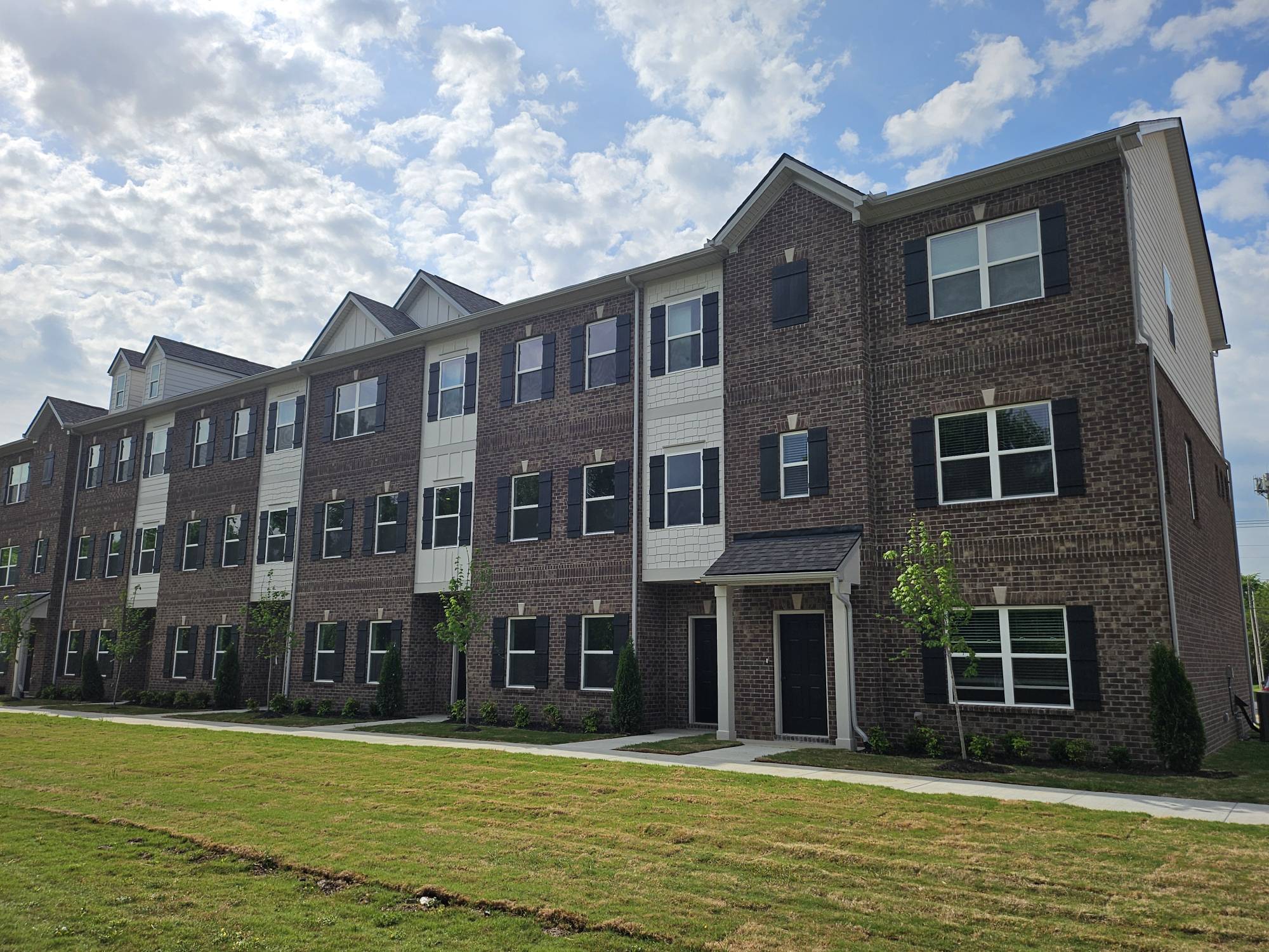 128 Rosebush Lane - 1