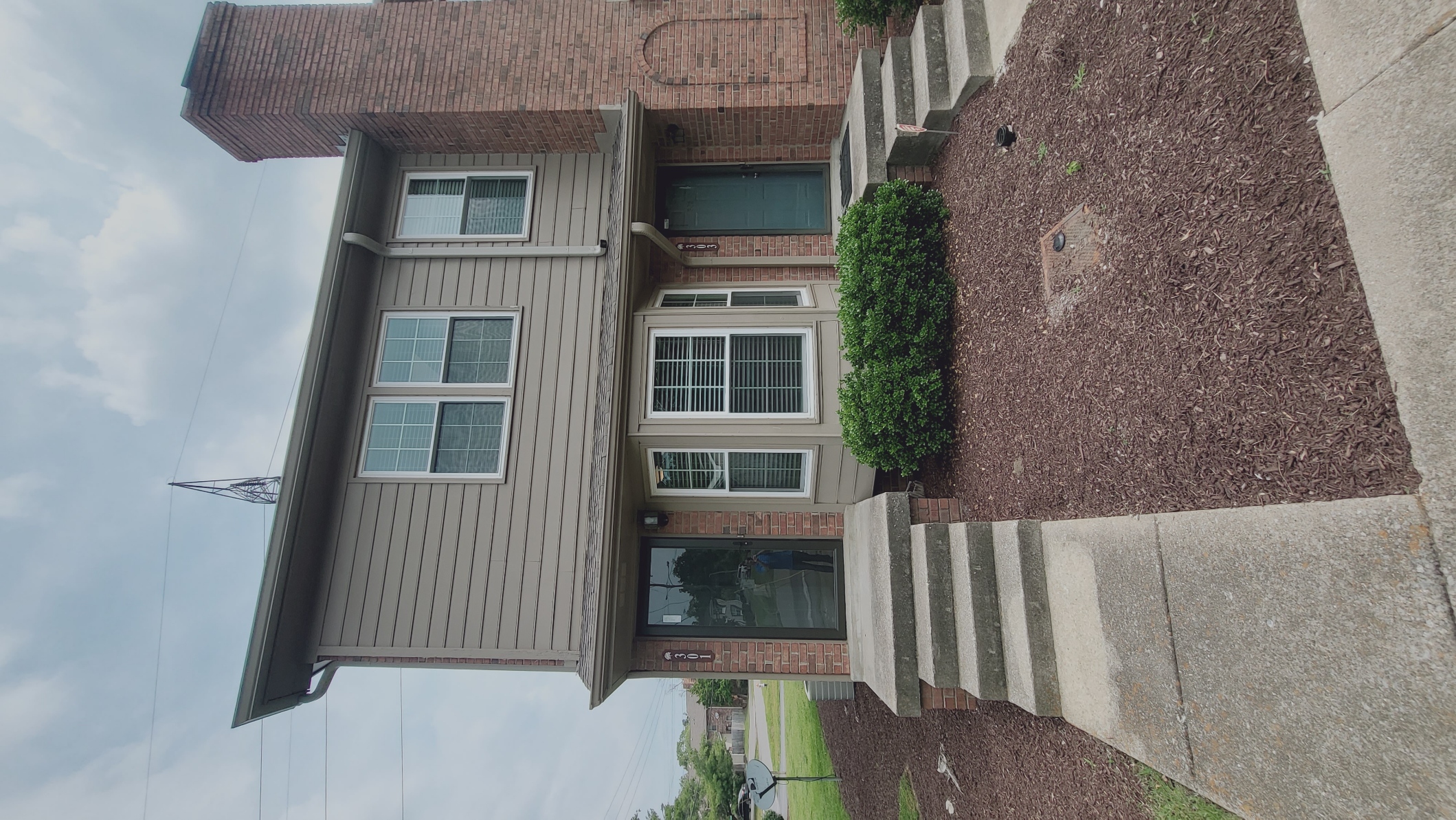 301 Hickory Place - 1